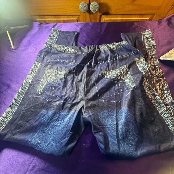 NWOT πShein 2 Printed Denim Western Studded Design Elastic Waistline Leggings - Picture 5 of 13